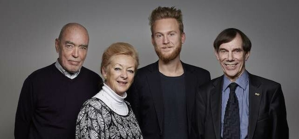 Billede 3 - Morgenpost: 30.06.15: Huxi Bach om Søren Pinds første tweet som minister og andre ting online