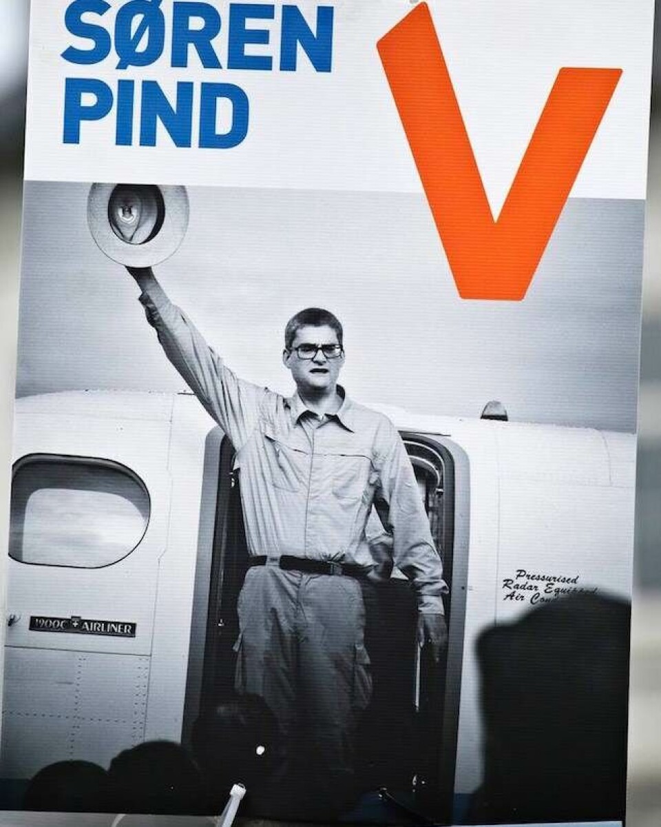 Billede 2 - Morgenpost: 30.06.15: Huxi Bach om Søren Pinds første tweet som minister og andre ting online