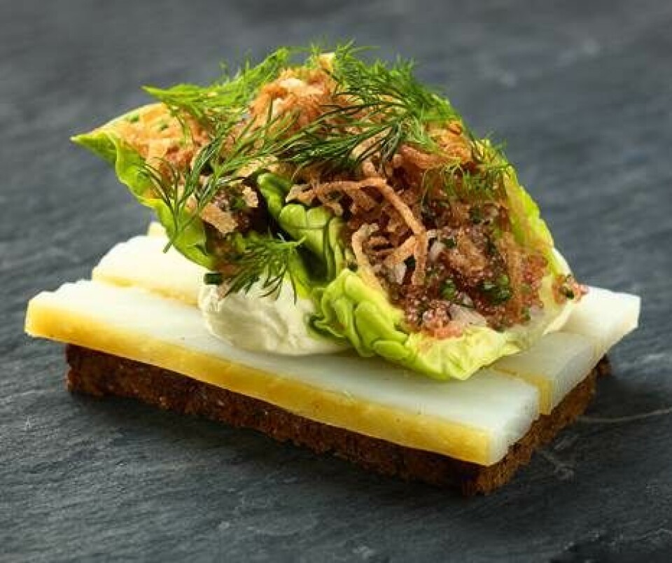 Få 6 opskrifter på smørrebrød fra Aamanns Deli og Takeaway