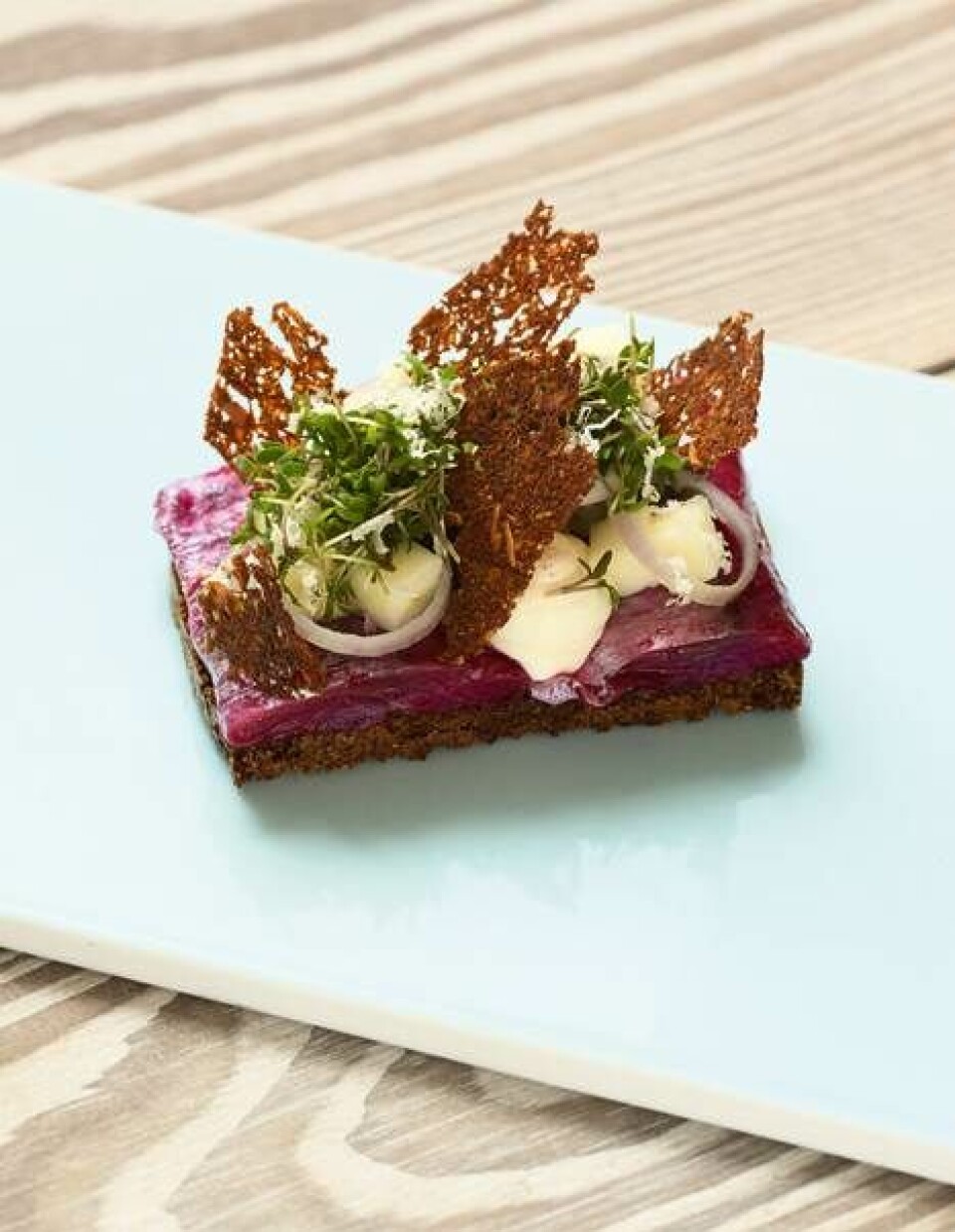Få 6 opskrifter på smørrebrød fra Aamanns Deli og Takeaway