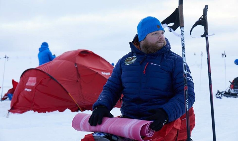 Mark mistede begge ben i Afghanistan-krigen, men har nu rejst 400 kilometer i Nordøstgrønlands barske klima