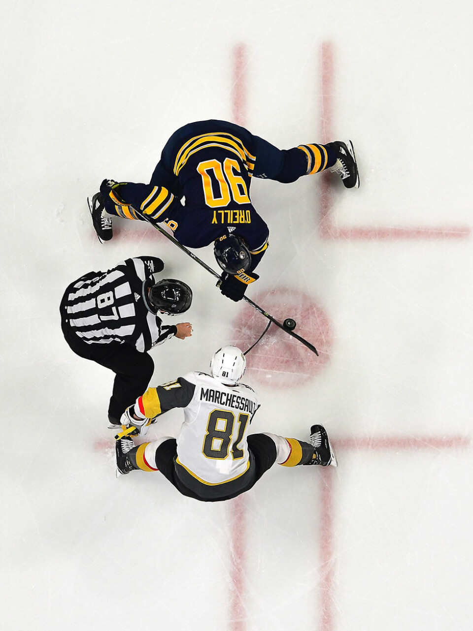 Faceoff og 3 andre ishockeyregler du skal kende
