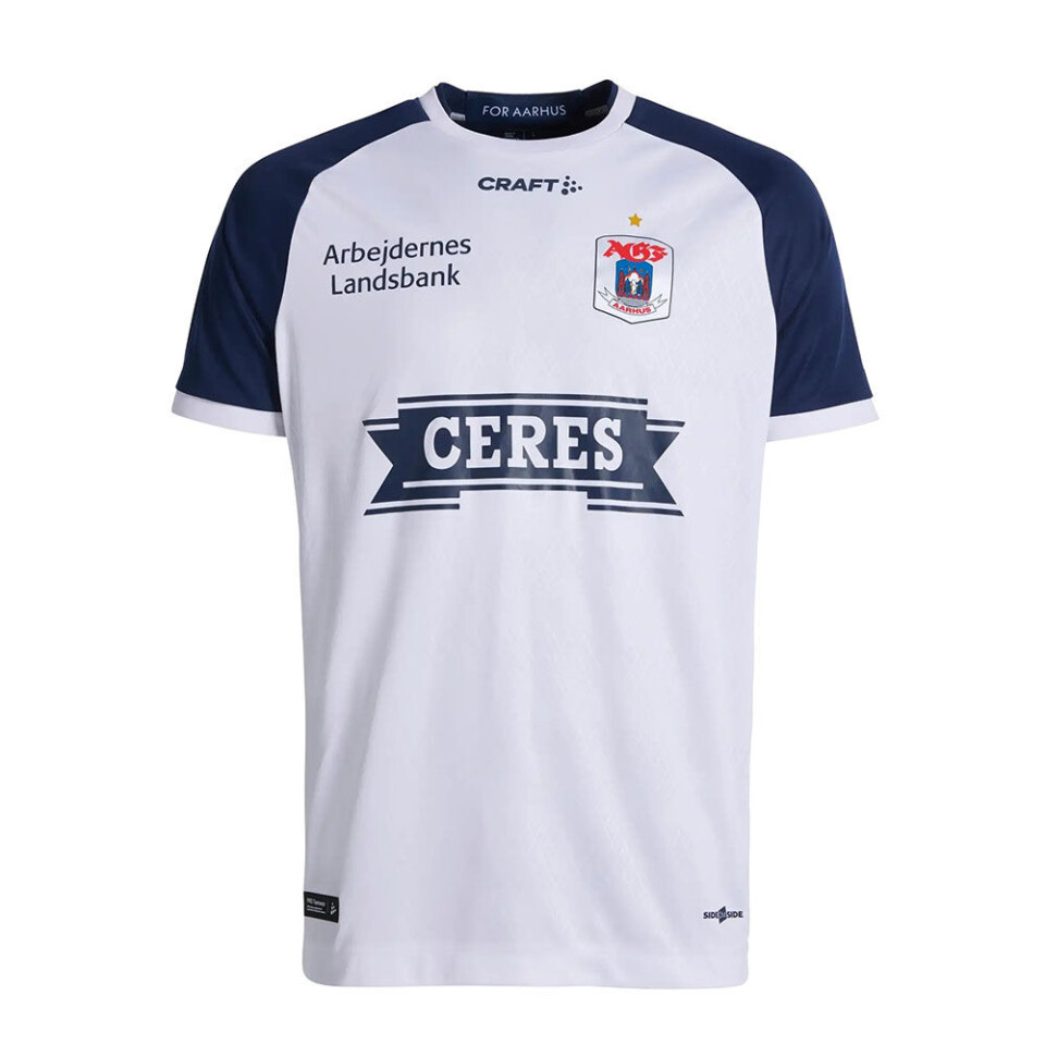 Vi rangerer alle de nye Superliga-trøjer, og det er jyderne, der kan juble