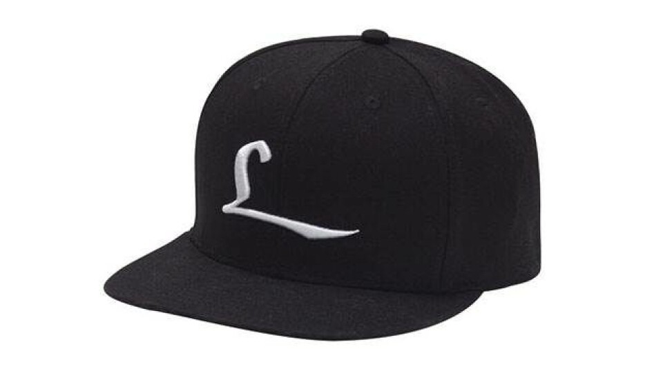 Modeposten: Nyt lovende, dansk tøjmærke: ”Nu har vi set nok strikhuer og fuldskæg, det er tid til at mænd finder deres egen unikke stil”