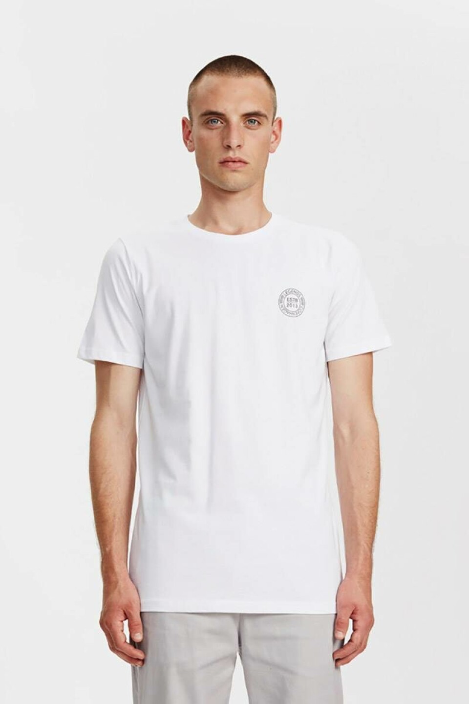 12 sommerlige T-shirts til under 200 kroner