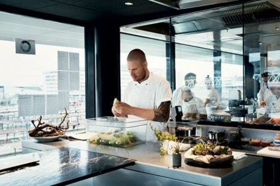 Mød Esben Holmboe Bang - dansk michelinkok i Norge