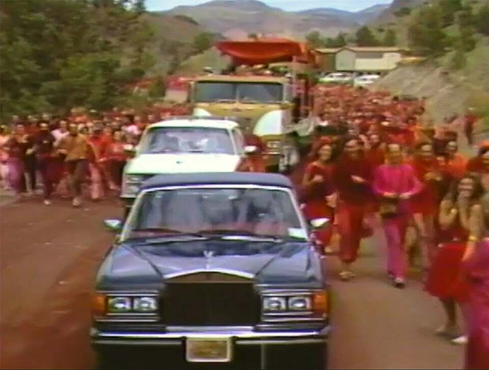 Har du set Netflix-serien om den indiske kult Rajneesh? Danske Karim har boet i en af deres afdelinger