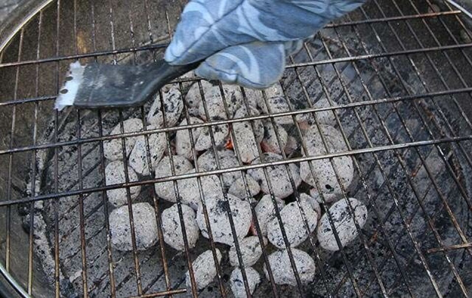Brug 2 minutter, mens kødet hviler: Den absolut nemmeste måde at få grillristen ren