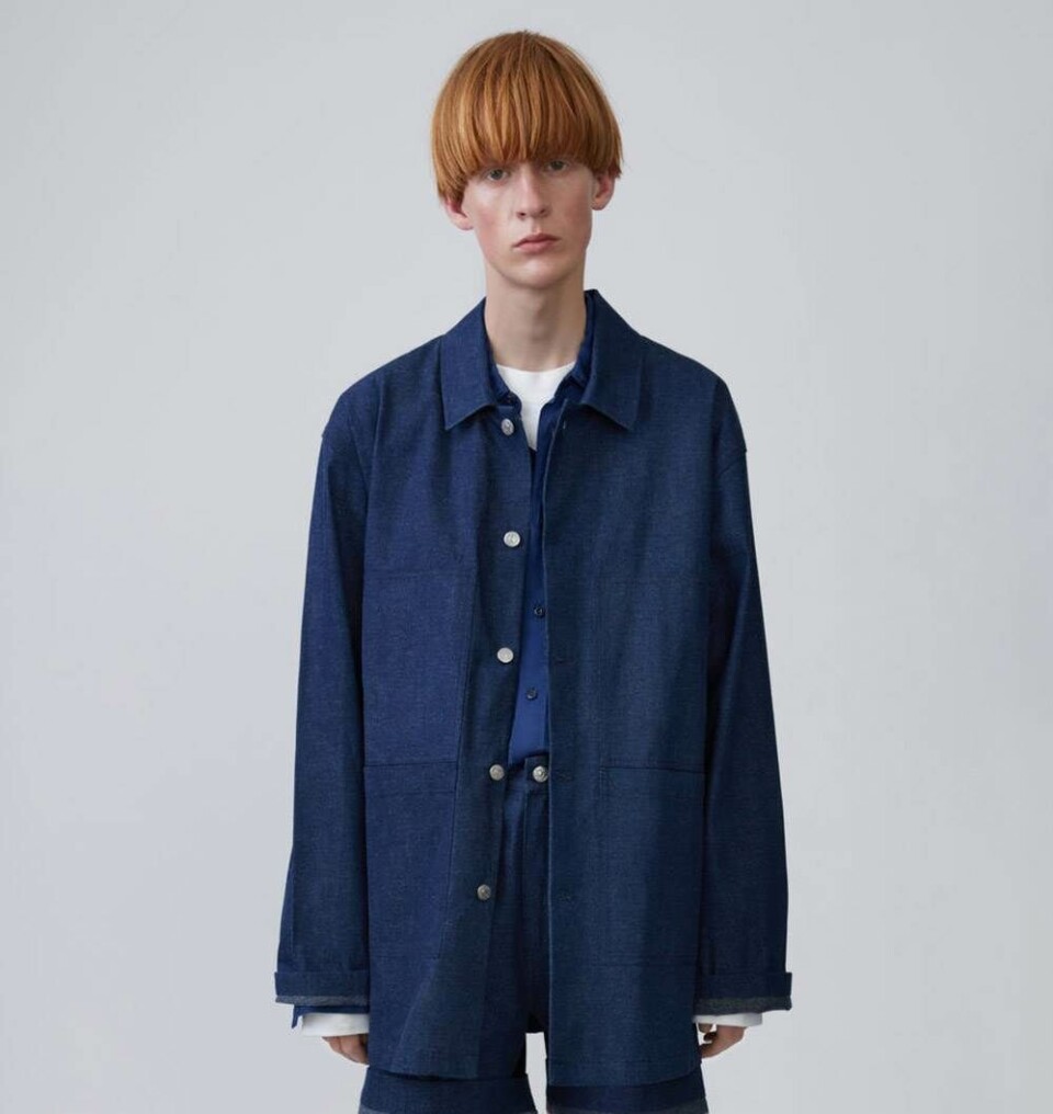 Fem modige måder at bære denim på denne sommer