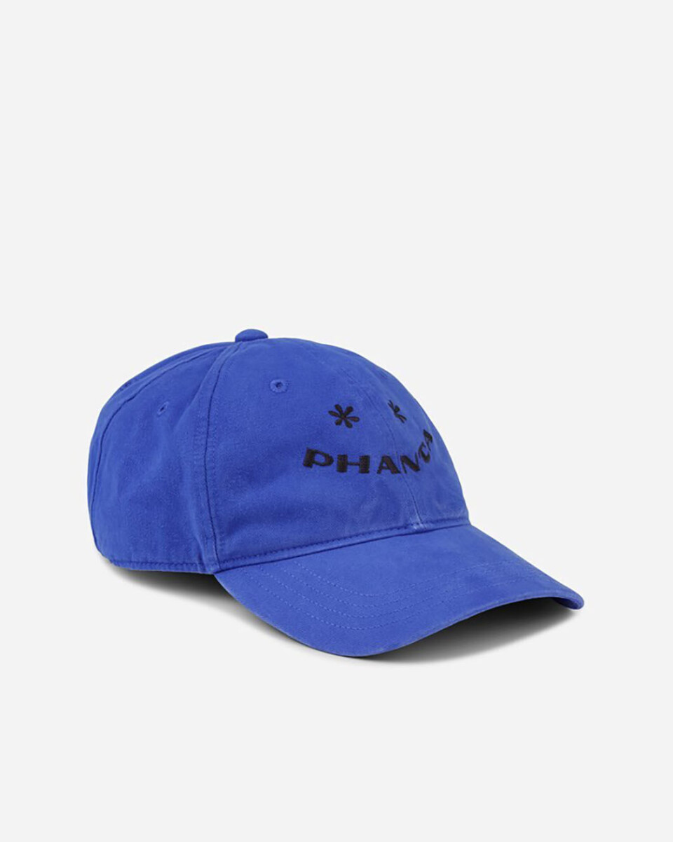 Hvordan finder man en skjorte, der løfter sig over den hvide eller lyseblå oxford?