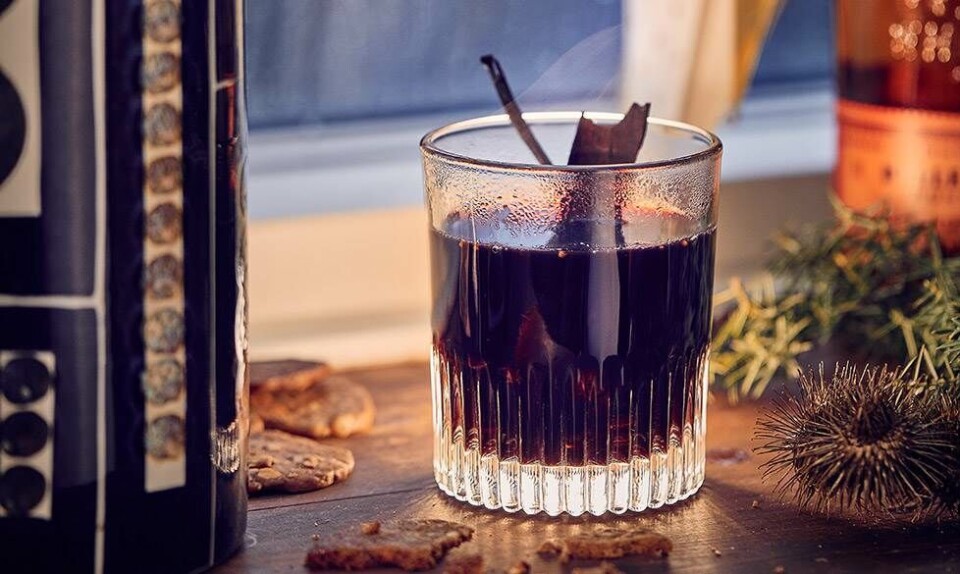 Julens våde varer: Den store guide til gløgg, juleøl, vin, drinks og snaps