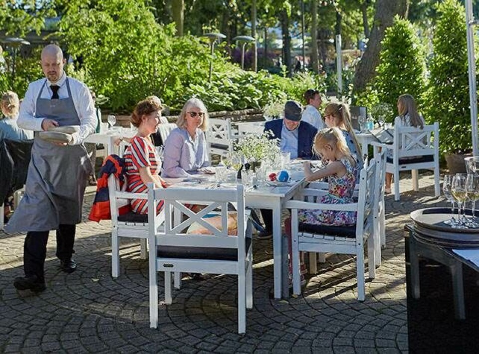 Anmeldse af 7 restauranter i Tivoli