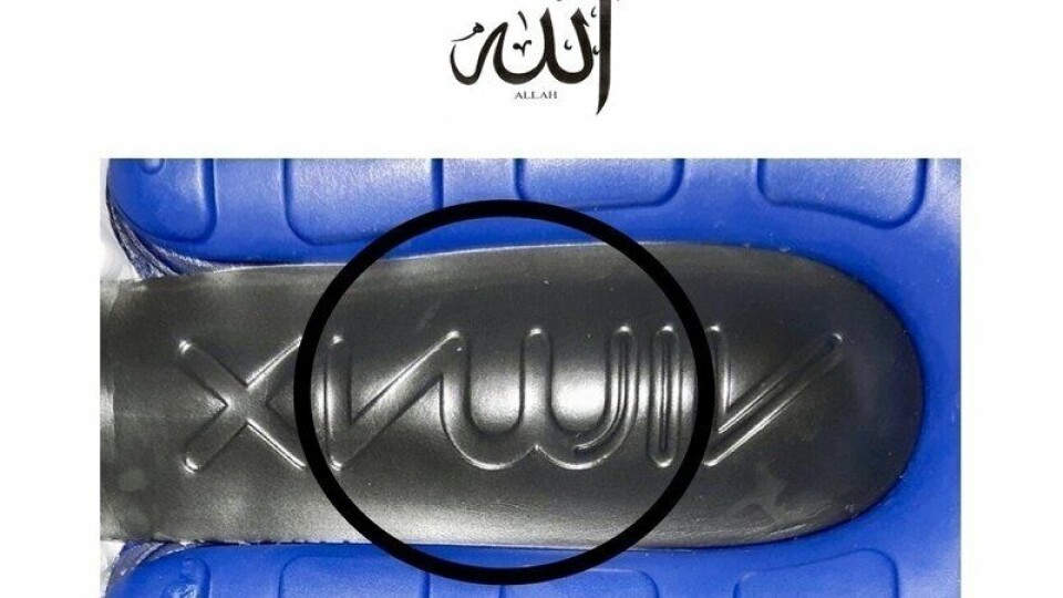 Flere tusinder er vrede over et Nike Air Max-logo, som ligner arabisk skrift for ’Allah’