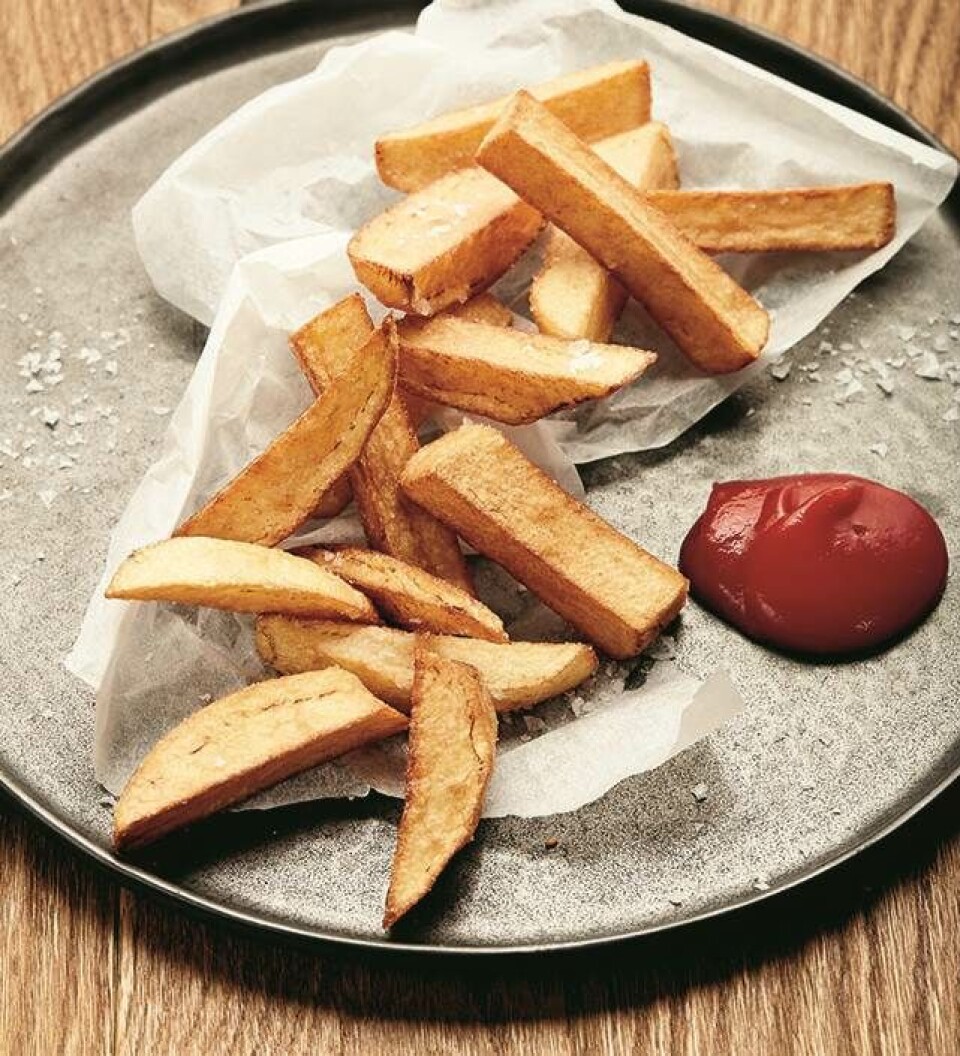 Sådan laver du det bedste tilbehør til den ultimative burger