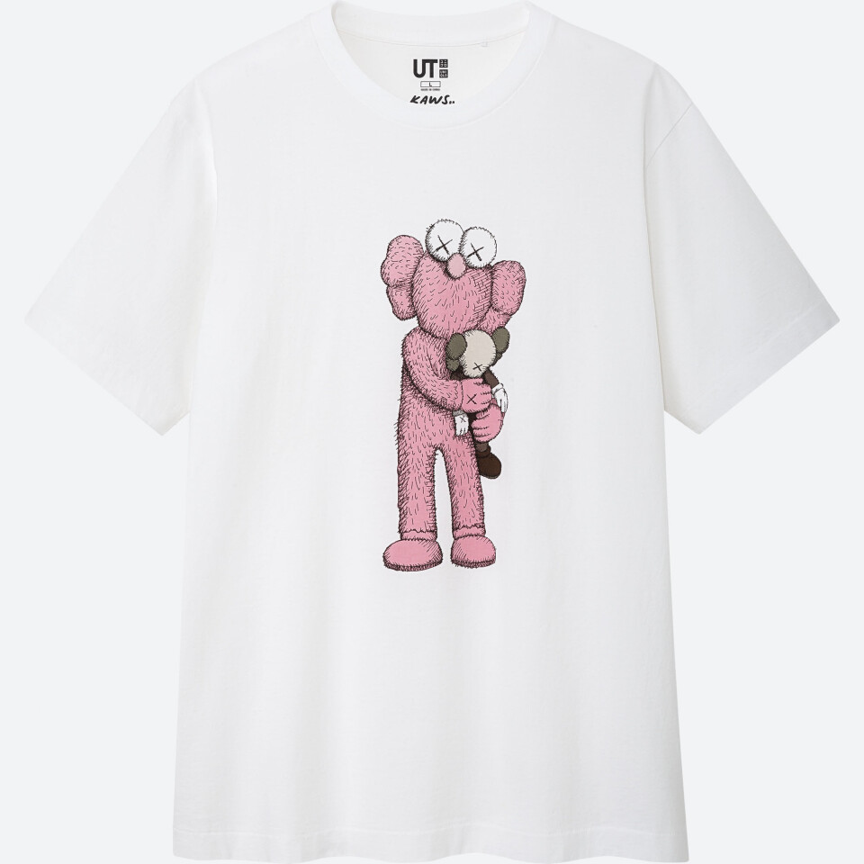Uniqlo udgiver kollektion med KAWS