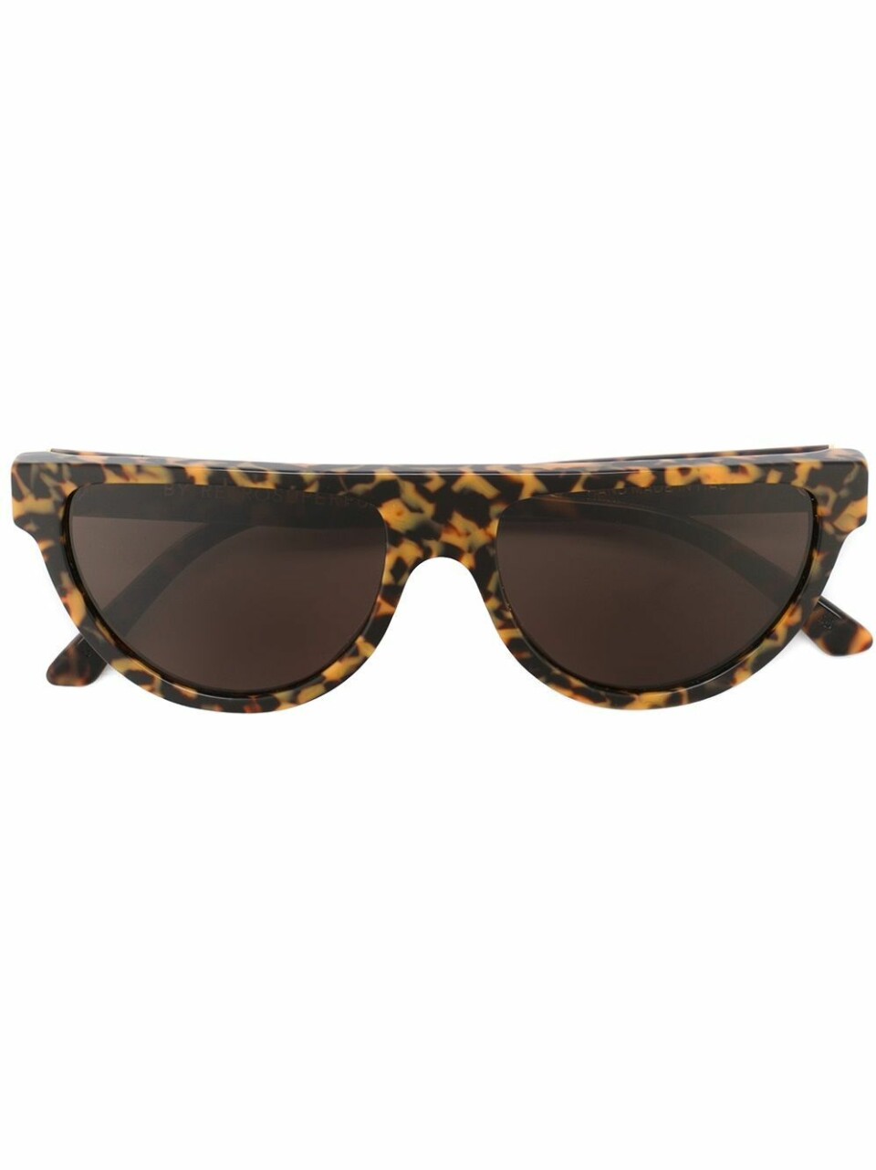 Sæsonens solbrille er hurtig og kantet: Skal du have den?