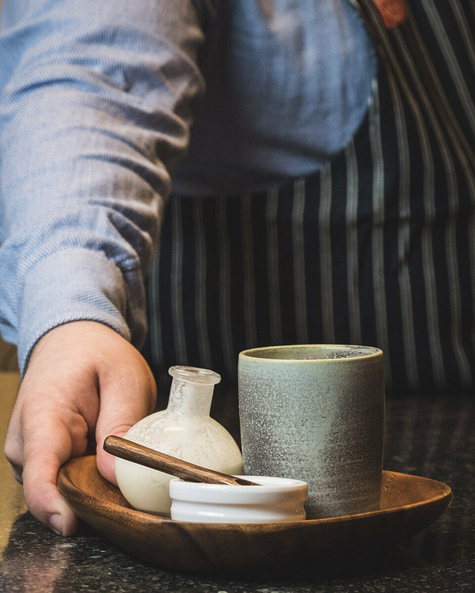 Klubkongerne Simon&Simon og Michelinrestauranten Kadeau åbner ny nordisk cocktailbar: ”Vi er en samling af nørder, der nørder på højt plan”