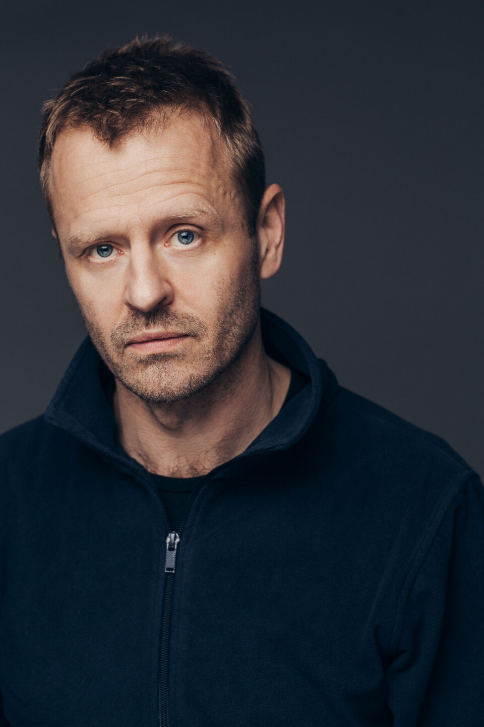 Peder Thomas Pedersen: ”Kvinden bag skranken sagde: ‘Oh my god! Hvad er din skincare routine?’ Den historie tænker jeg tit på, hvis jeg er i dårligt humør”