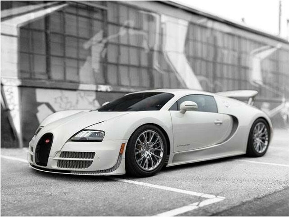 Nu kan du få fingre i McLaren F1, Bugatti Veyron og den sidste Ferrari Enzo