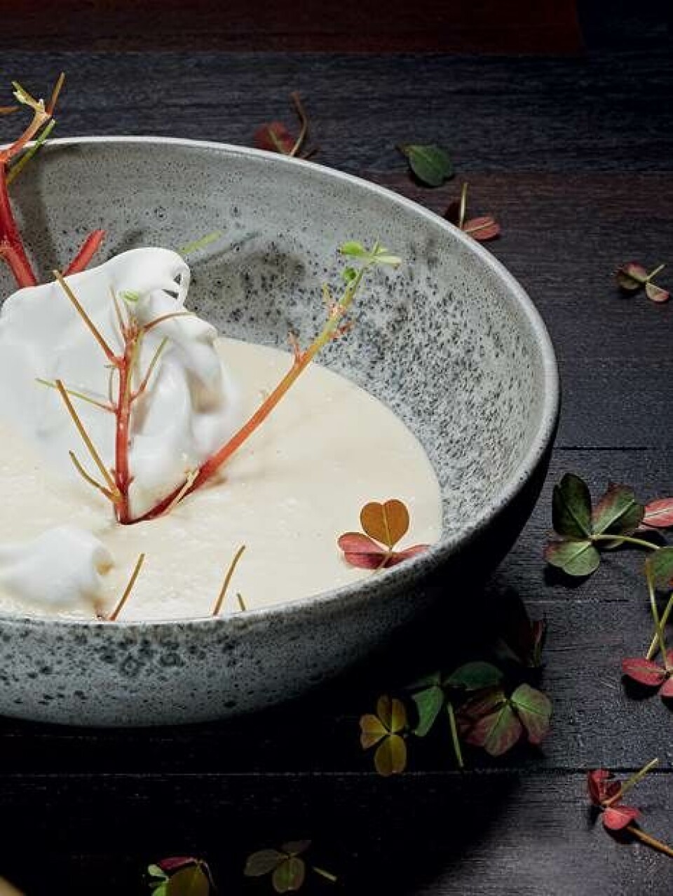 Karamelkoldskål med marengs