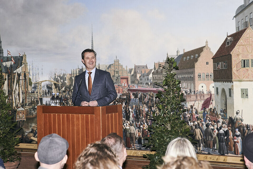 Kasper Eistrup afslørede portræt af Kronprins Frederik: 'Vi har udvekslet bands til hinanden. Det har været alt fra rock til klassisk musik'