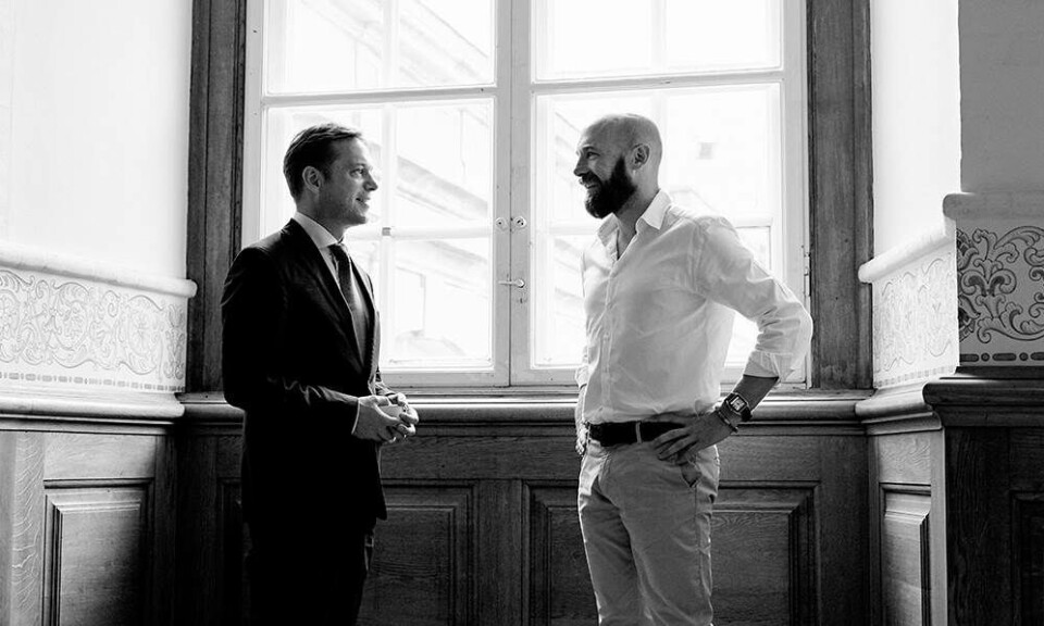 'Hvis du ender i rendestenen, så er der noget komisk over at være greve'