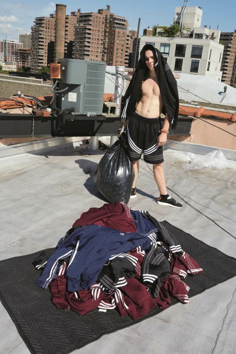 Nu kan du købe den nye kollektion fra Adidas x Alexander Wang