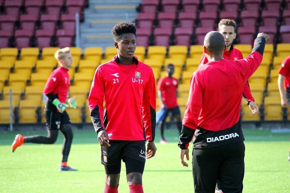 I FC Nordsjælland coacher Superligaspillerne de unge: Inspirationen til den specielle ordning kommer blandt andet fra Paul Scholes