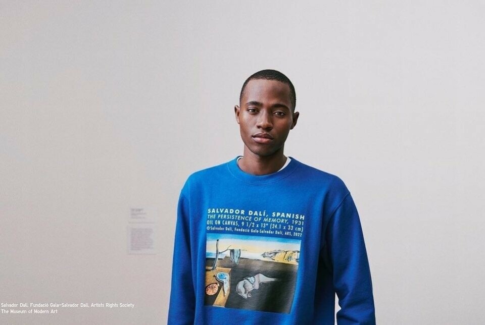 Uniqlo og MoMA trykker kunstværker af Vincent Van Gogh og Salvador Dalí på T-shirts