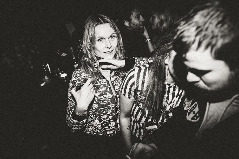 Slut med champagnesprøjtende teenagere: “At Dolores er en natklub for folk, der allerede har gået i byen i 10 år”