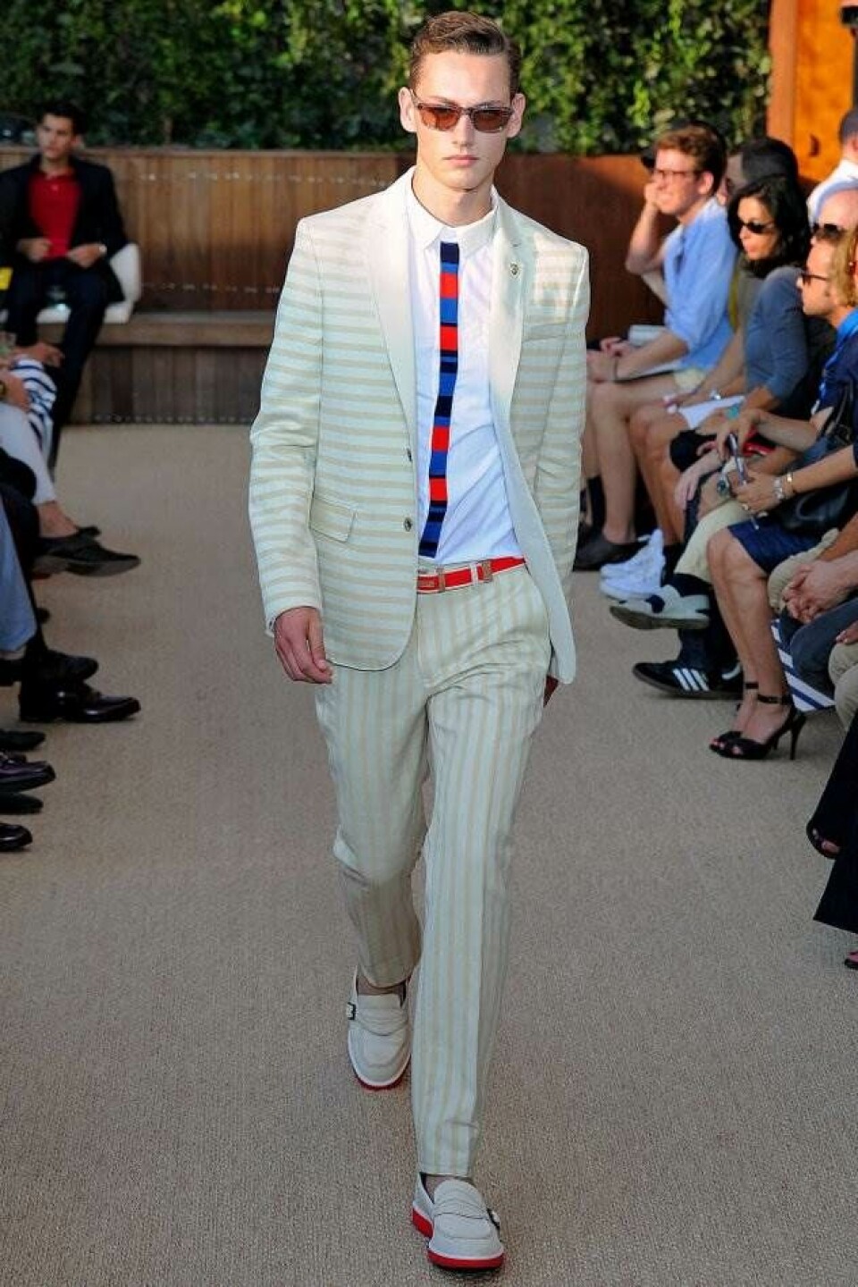 Modeuge i New York: Tommy Hilfiger
