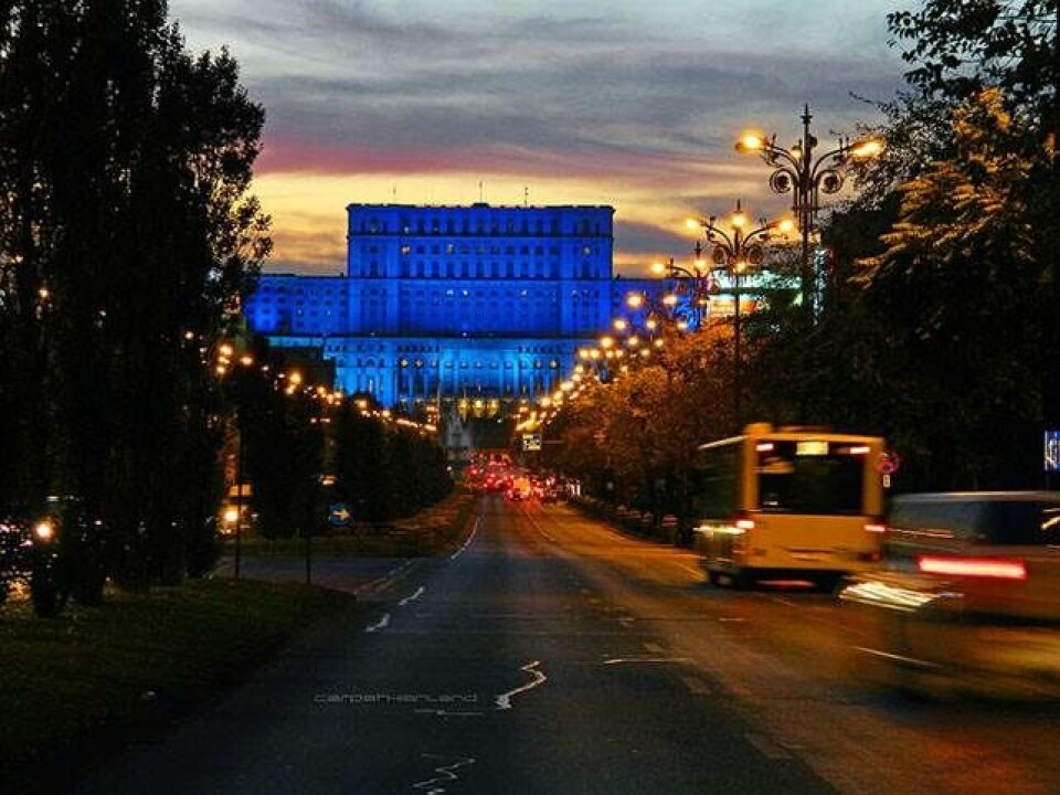 Diktatoren og hans gigantpalads