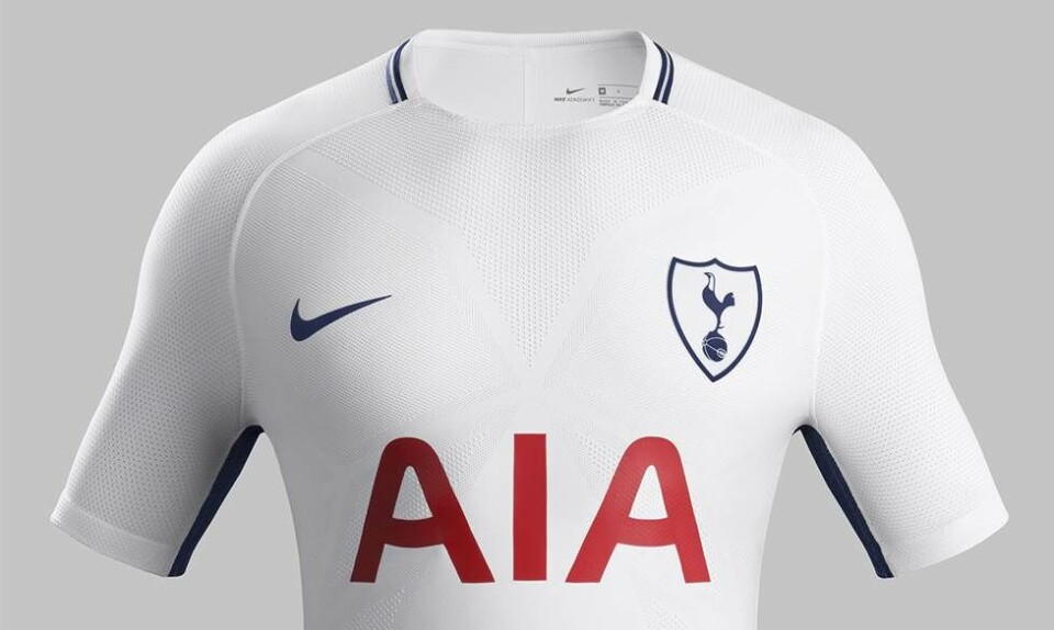 To storhold skifter tøjsponsor: Se Chelsea og Tottenhams nye spillertrøjer fra Nike