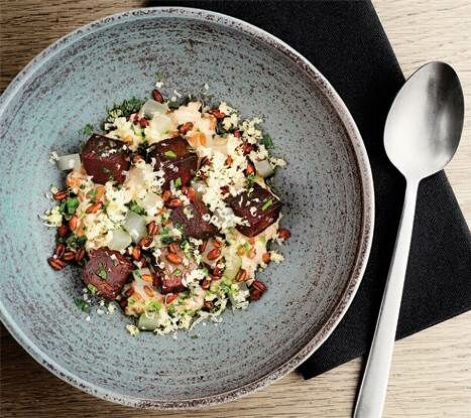 Få 7 opskrifter fra restaurant Pony