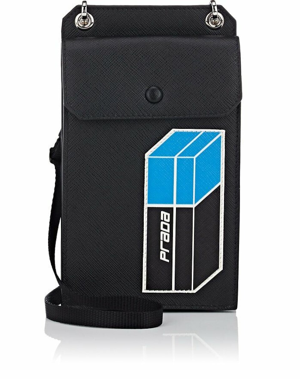 7 smarte pengekatte, der gør dig sommertrendy og holder tyven på afstand