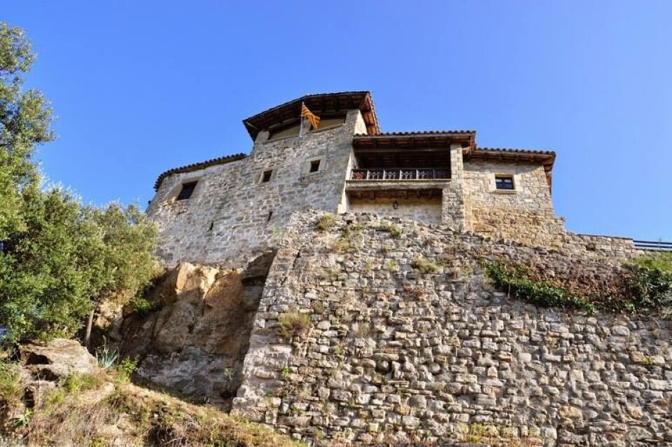 Spansk middelalderslot kan lejes for under 200 kroner per snude