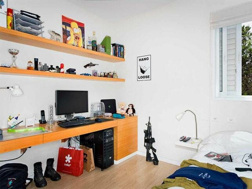 Young guns: Fotoserie af unge israeleres våben