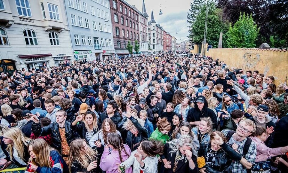 Se de bedste billeder fra Distortion-gadefesten på Nørrebro