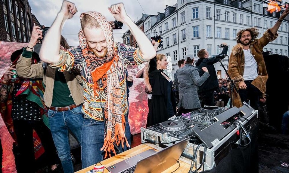 Se de bedste billeder fra Distortion-gadefesten på Nørrebro