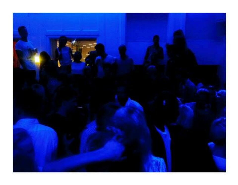 Billede 2 - Se billeder: Ladyboys, gasmasker og synd på Casper Christensens nye natklub