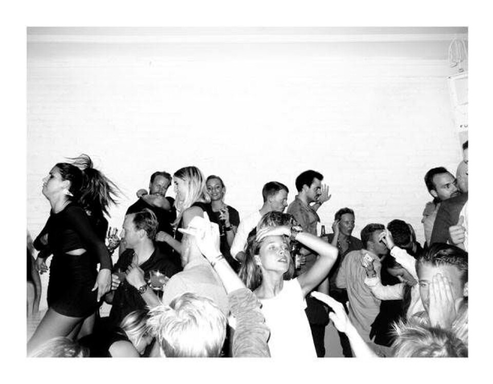 Billede 17 - Se billeder: Ladyboys, gasmasker og synd på Casper Christensens nye natklub