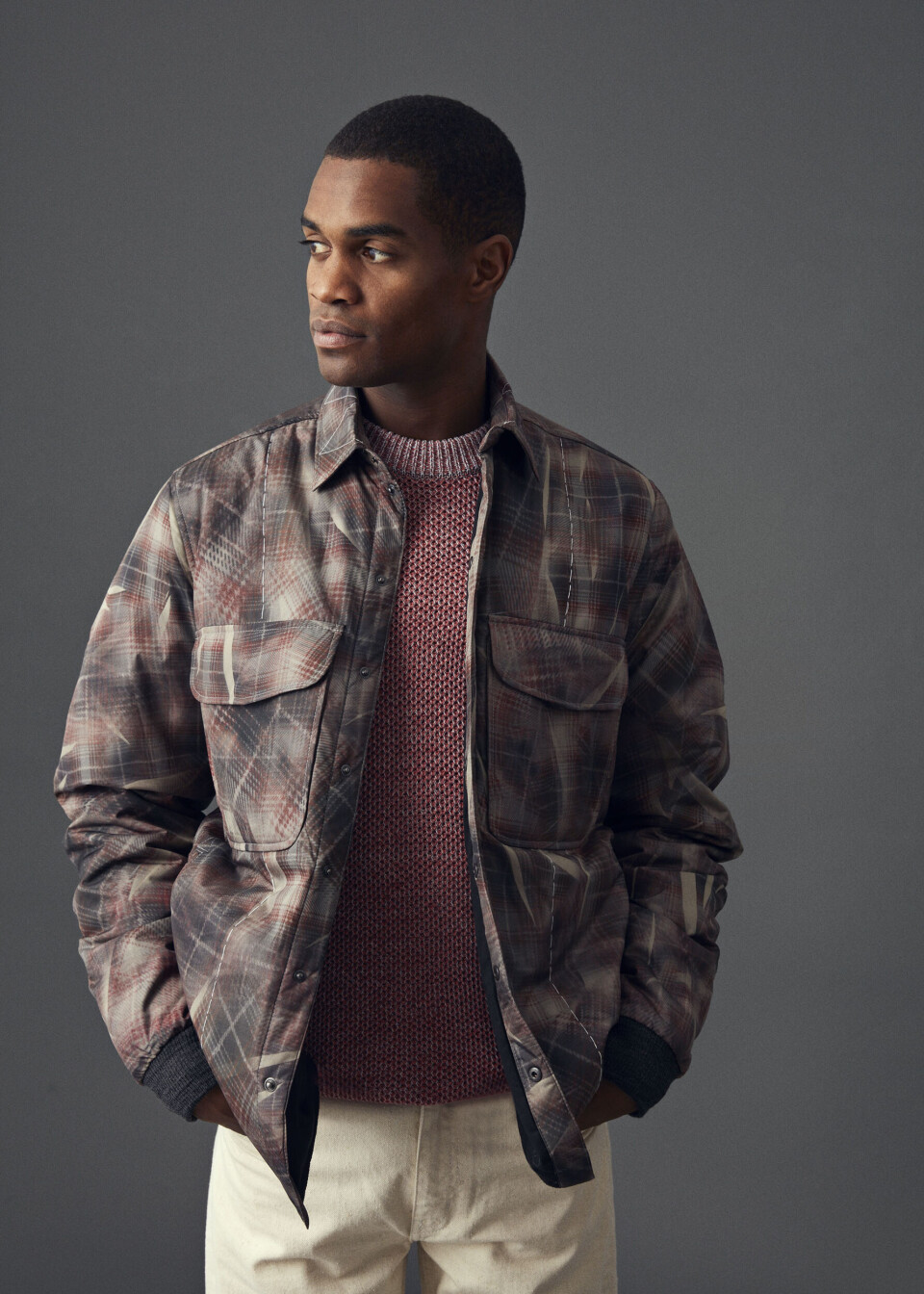 Modeserie: Kom varmt gennem vinteren i uldne lag, rullekraver og lange frakker