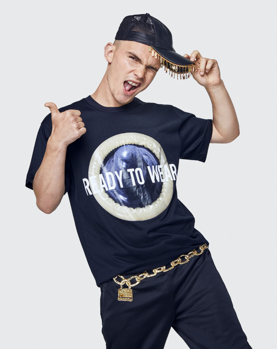 Se den fulde Moschino X H&M kollektion her