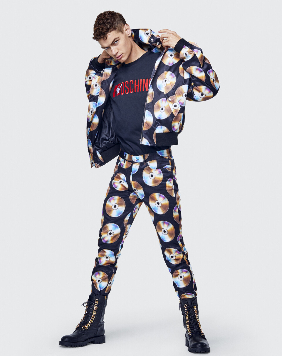 Se den fulde Moschino X H&M kollektion her