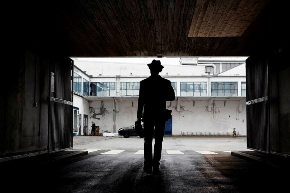 Morten tjener penge på at give kvinder sex og selskab