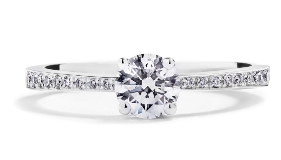 En juveler guider: ”Sådan finder du den helt rigtige forlovelsesring”