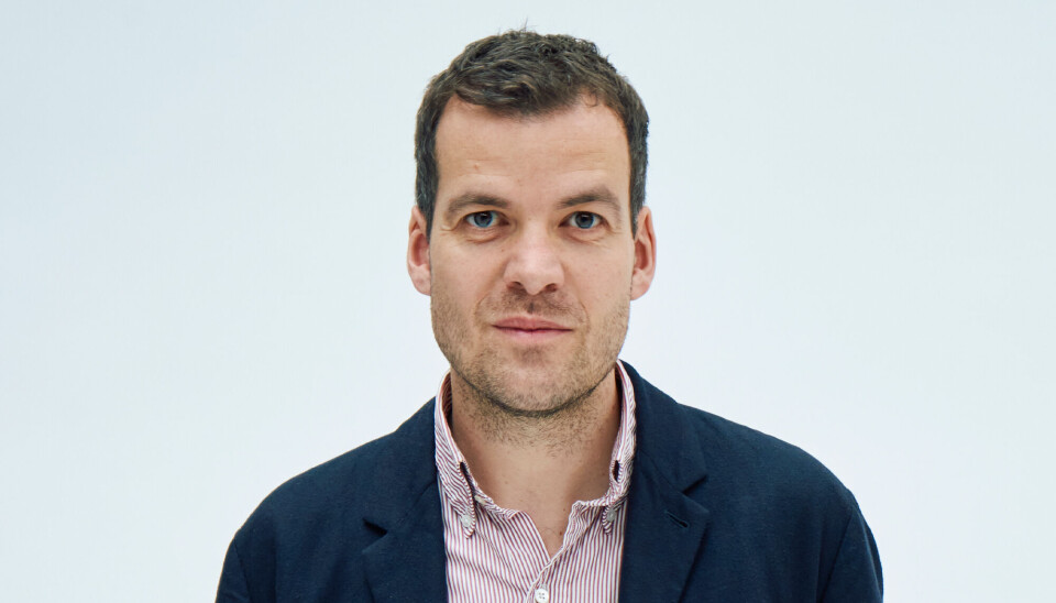”Hver gang, denne musiker bliver interviewet, har han det med at digte, så vandet driver”