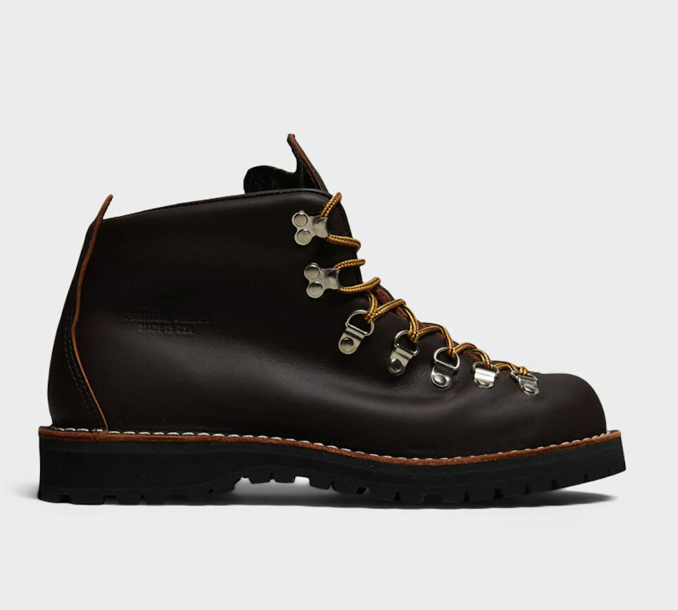 Danner Mountain Light Støvler til 3600 kroner hos STOY.