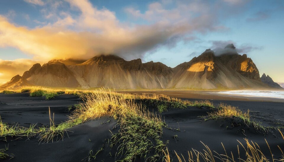 Bjerget Vestrahorn på Stokksnes halvøen på Island.