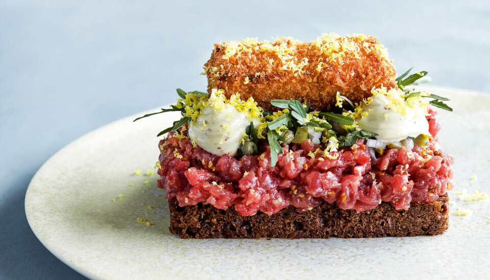 Skal du stå for påskefrokosten? Imponér dine gæster med Adam Aamanns opskrifter